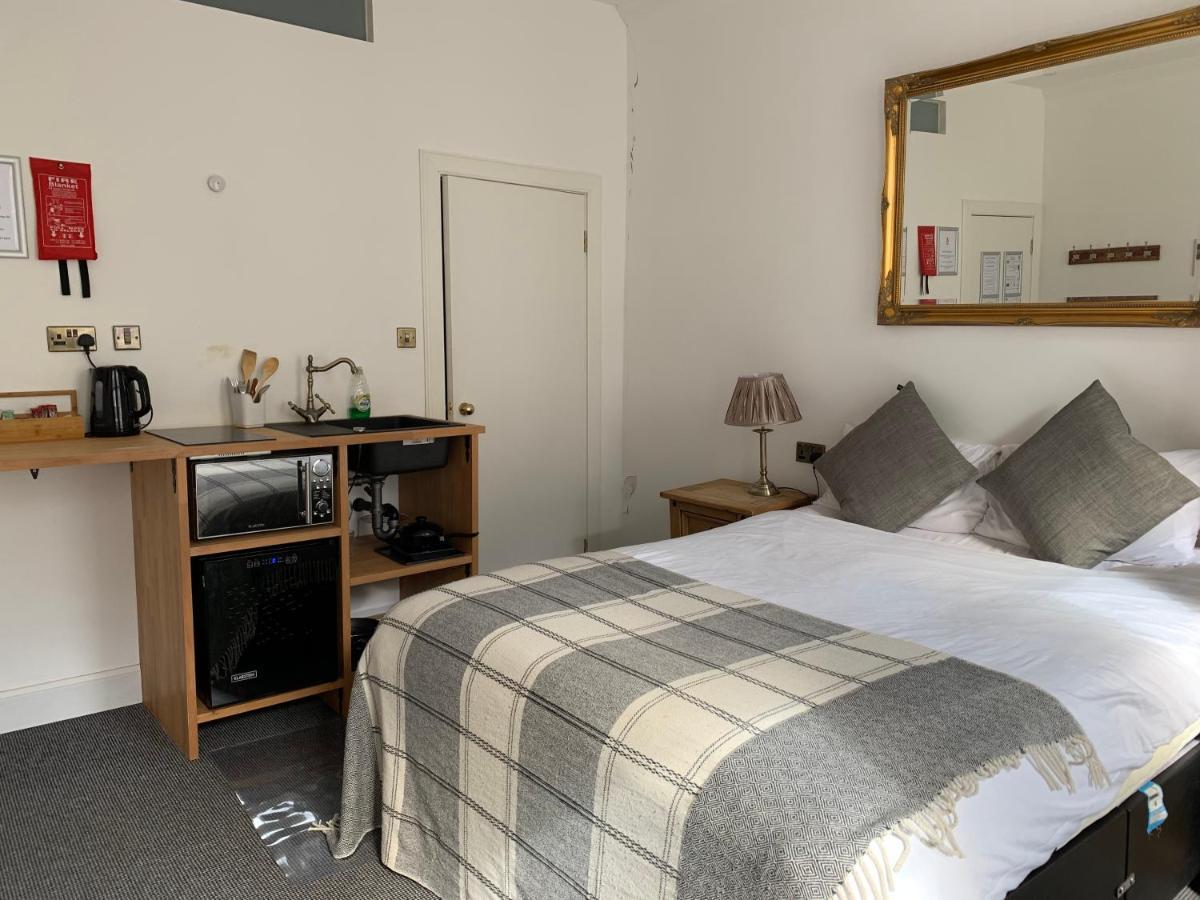 Royal Mile View Studio Apartment - Porteus