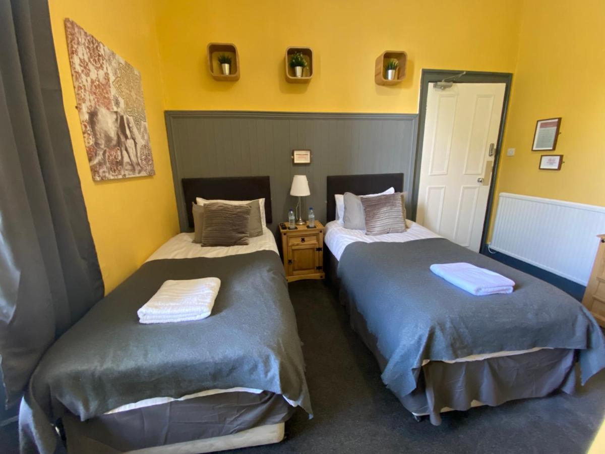 Deluxe Twin Room with Shower