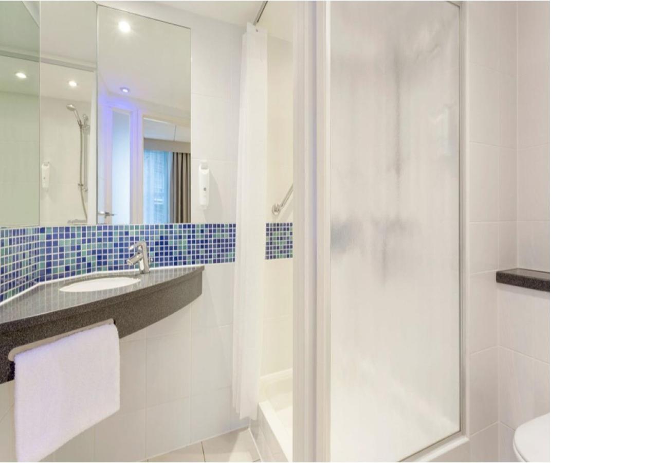 Standard Room Hot