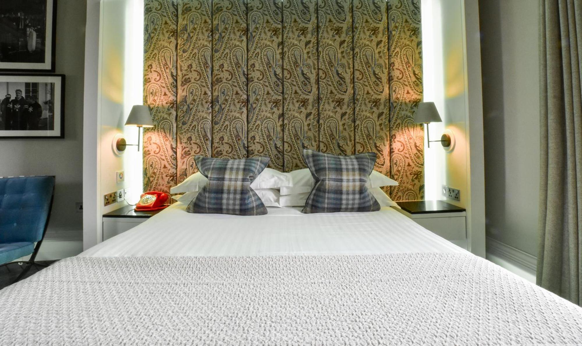 Double Room,1498984708:JPEG