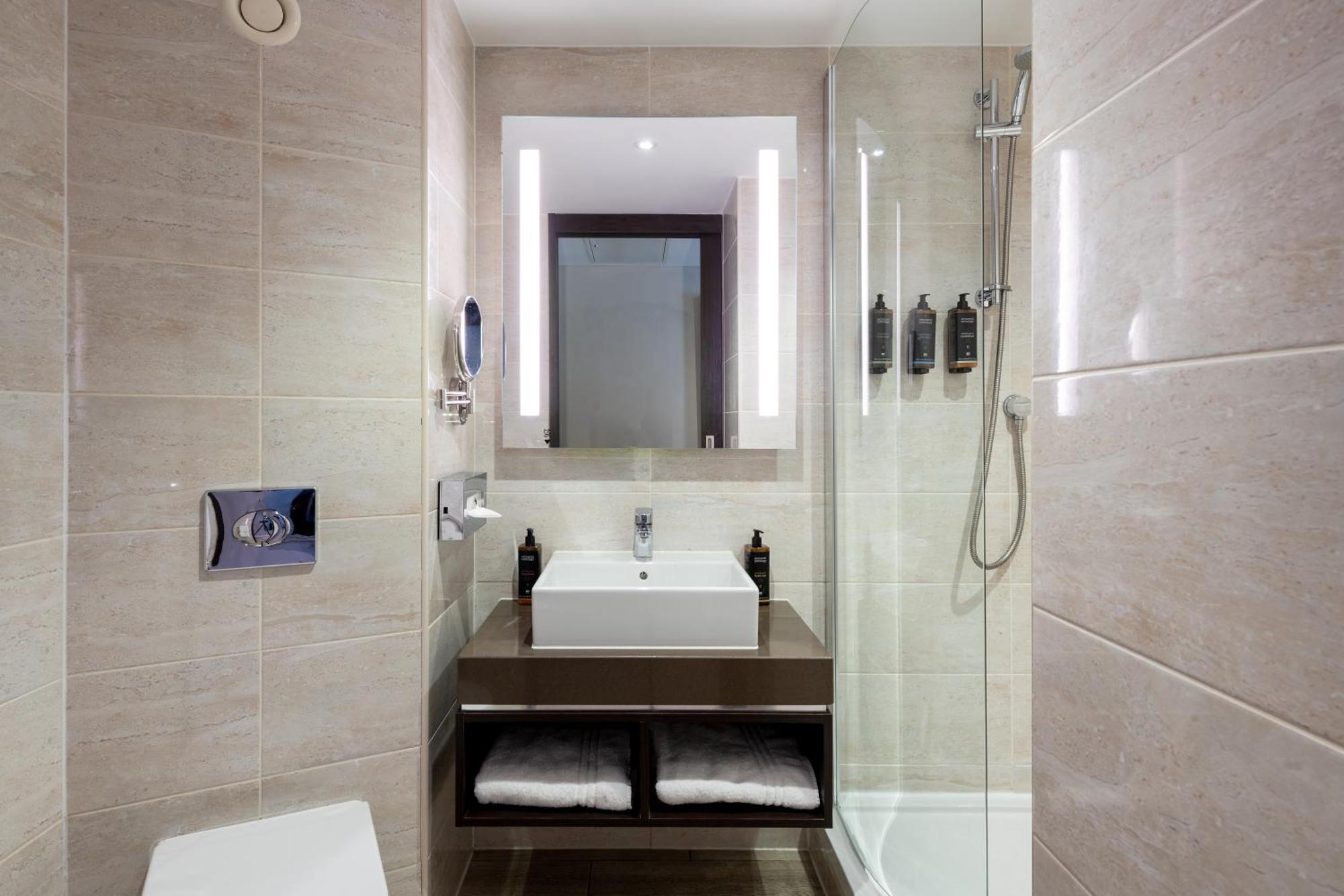 Privilege Room