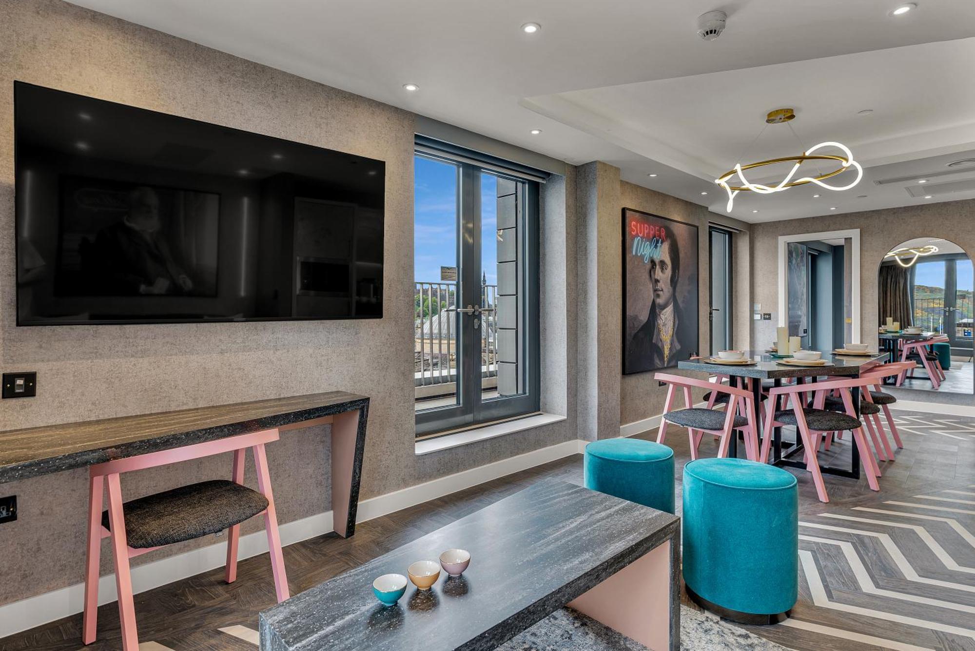The Bonnie Suite