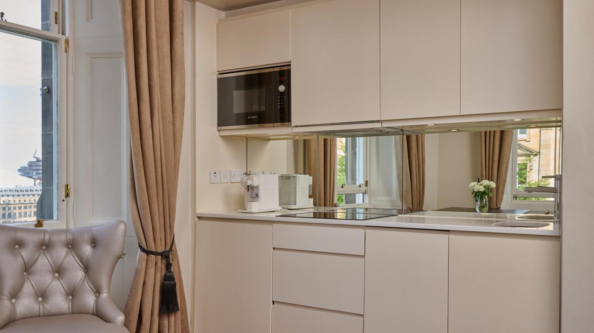 One Bedroom Premier City View