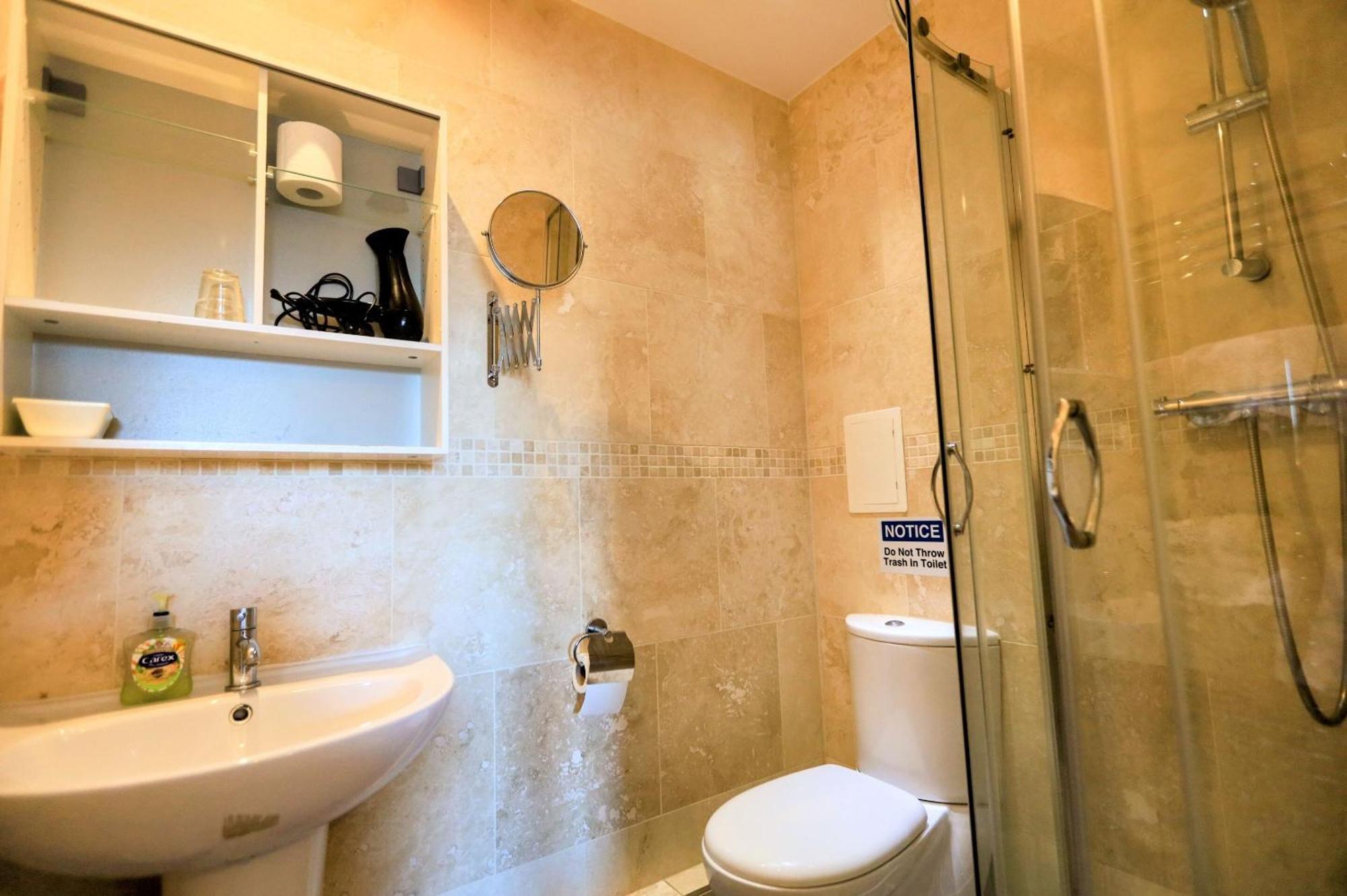Double Room with Private Bathroom