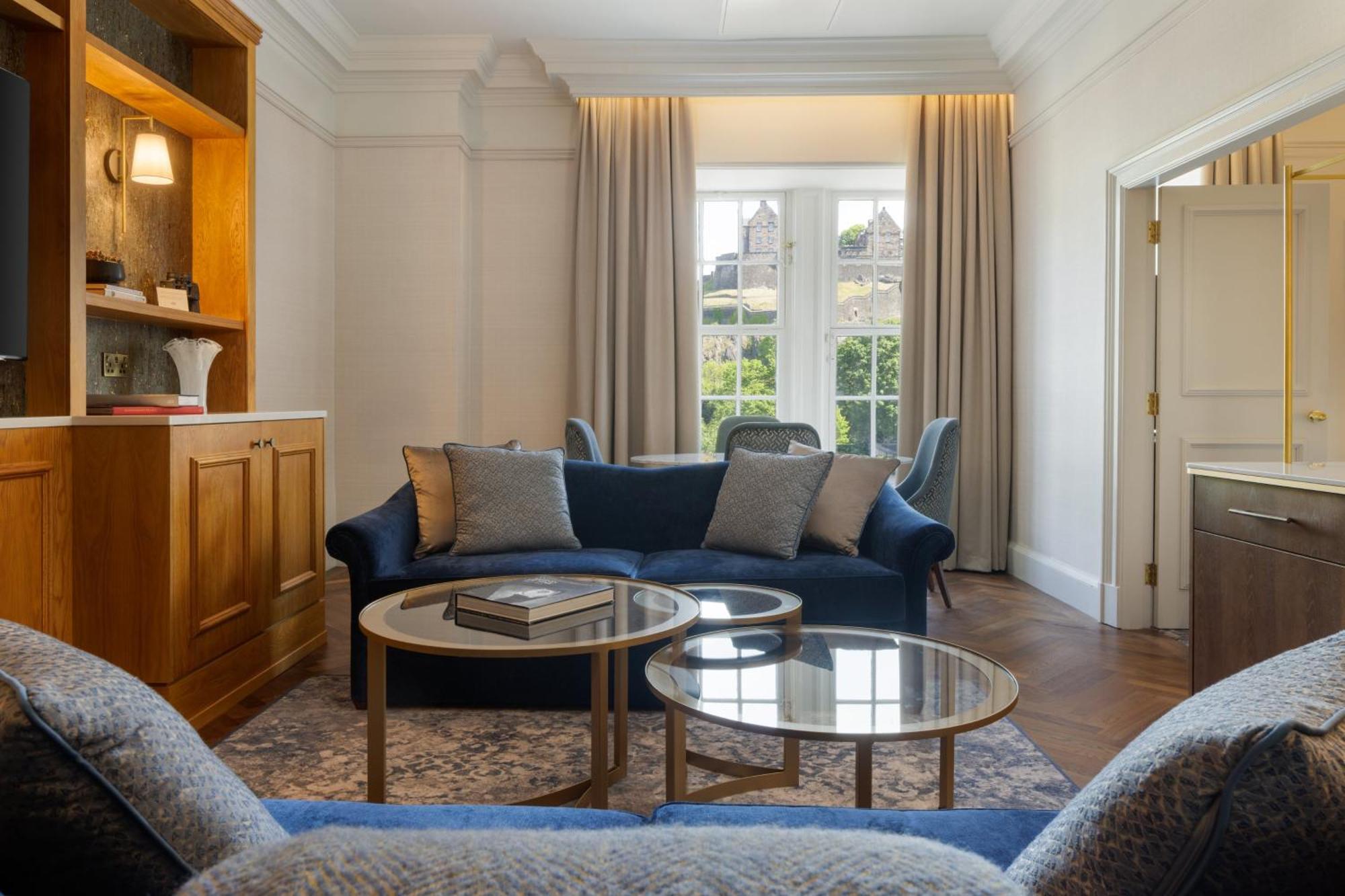 One-Bedroom King Suite Castle View