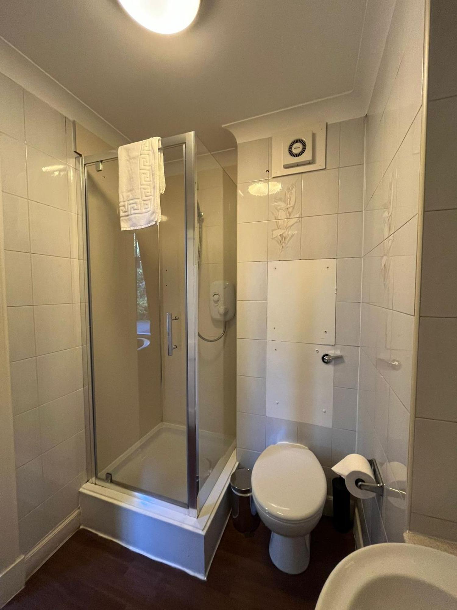 Deluxe Double Room,1731422757:JPEG