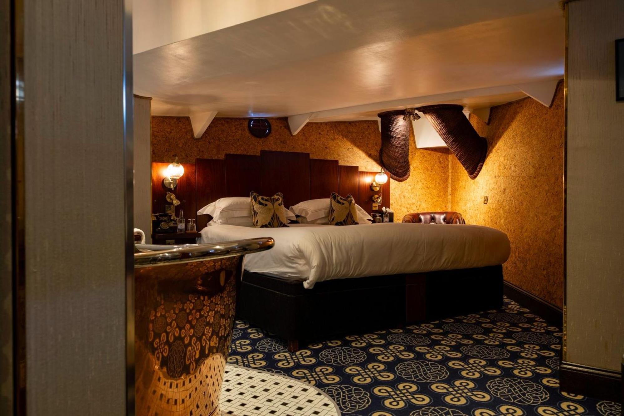 King Suite