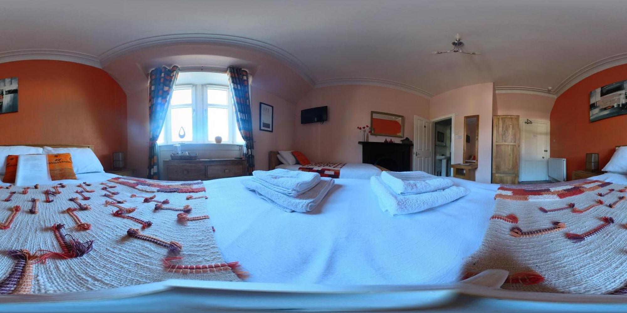 Room 5 Triple Room