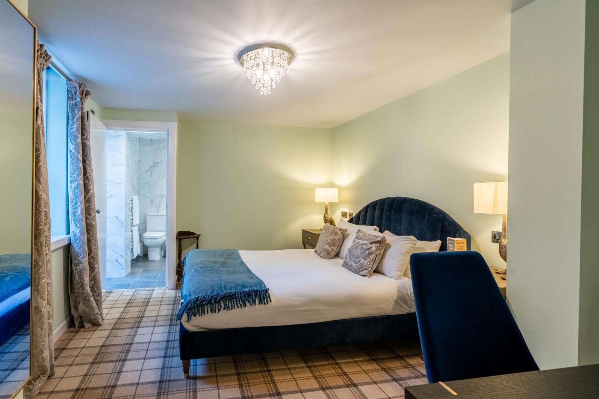 Two-Bedroom Suite,1765164839:JPEG