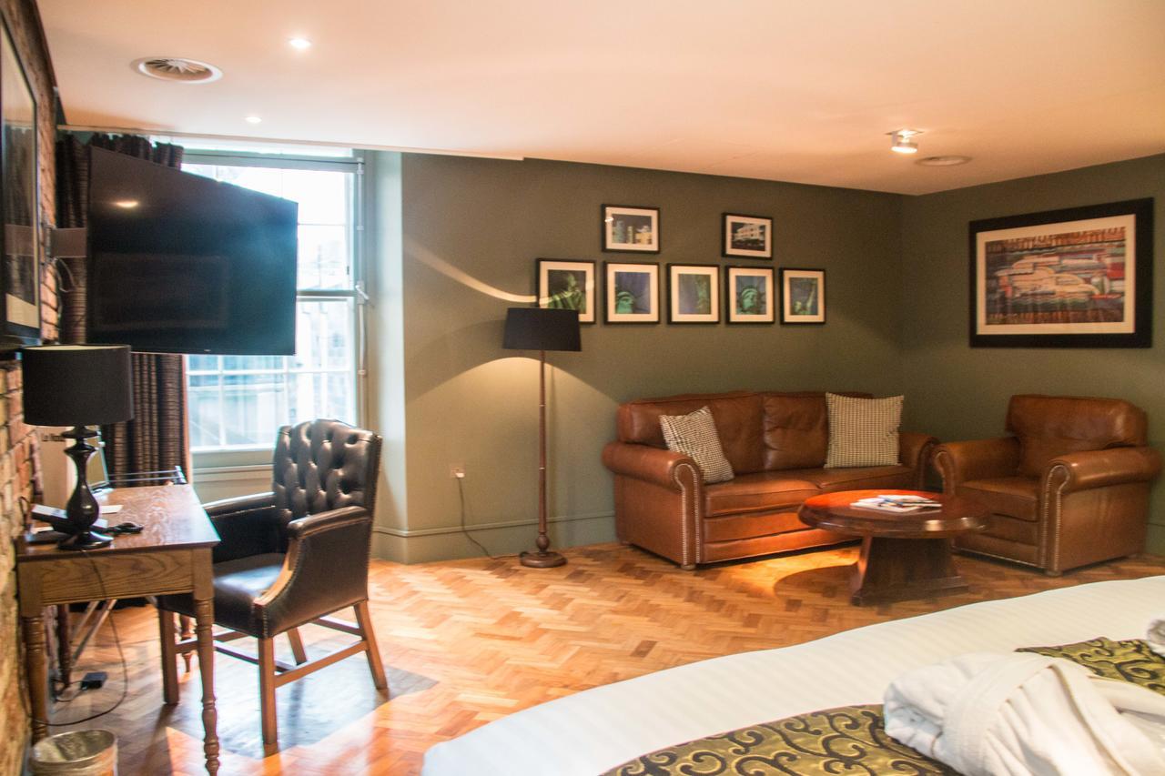 Junior Suite Double or Twin Room