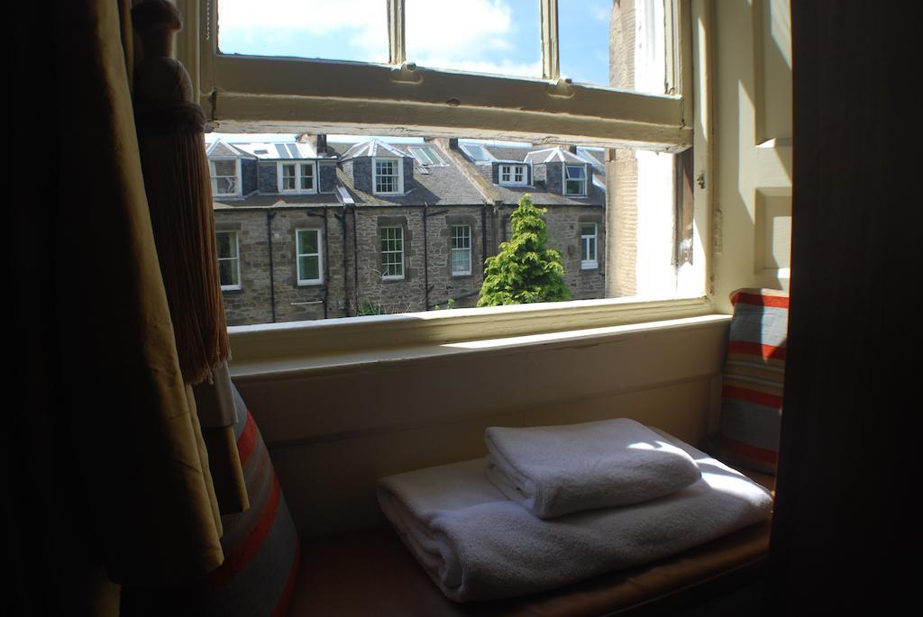 Single Room,1580334433:JPEG