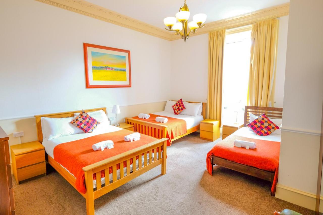 Large Family Room,1746835060:JPEG