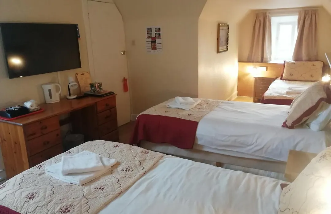 Cumberland Hotel-1