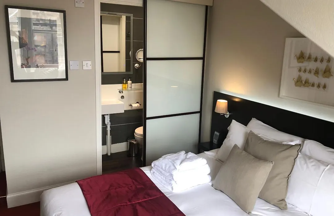Sheridan Guest House-1
