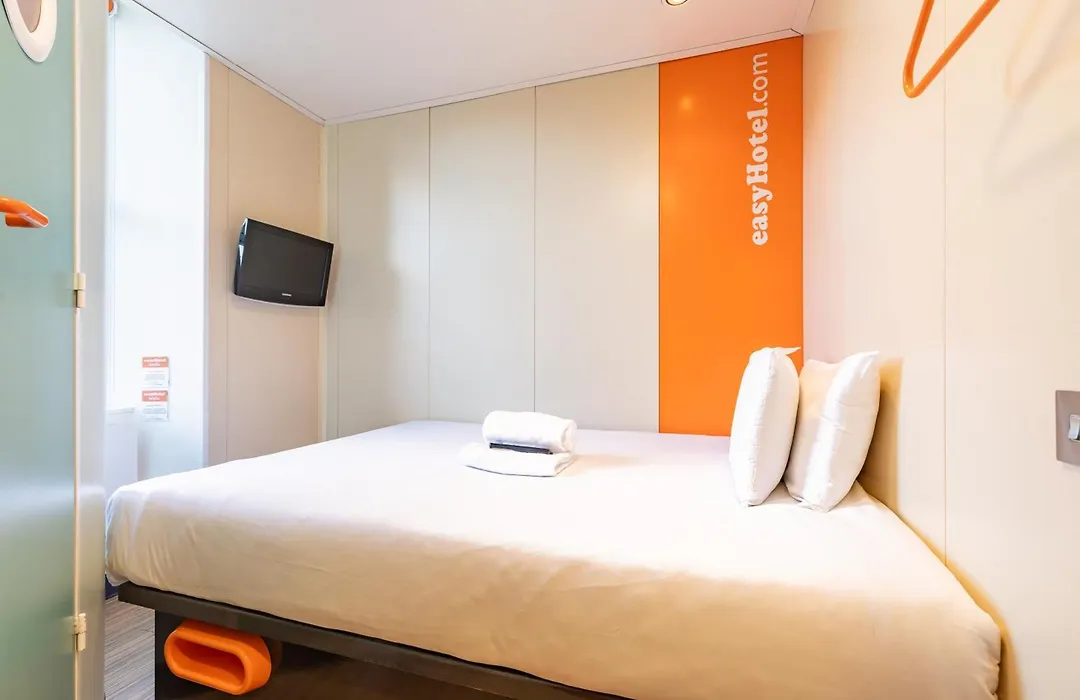 Easyhotel Edinburgh-1