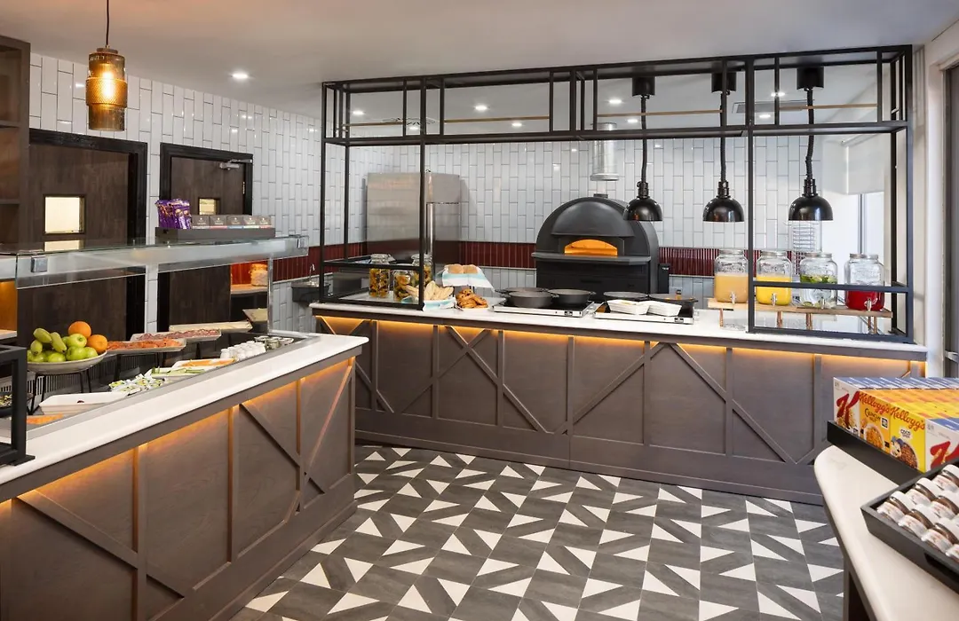 Four Points By Sheraton Edinburgh-1