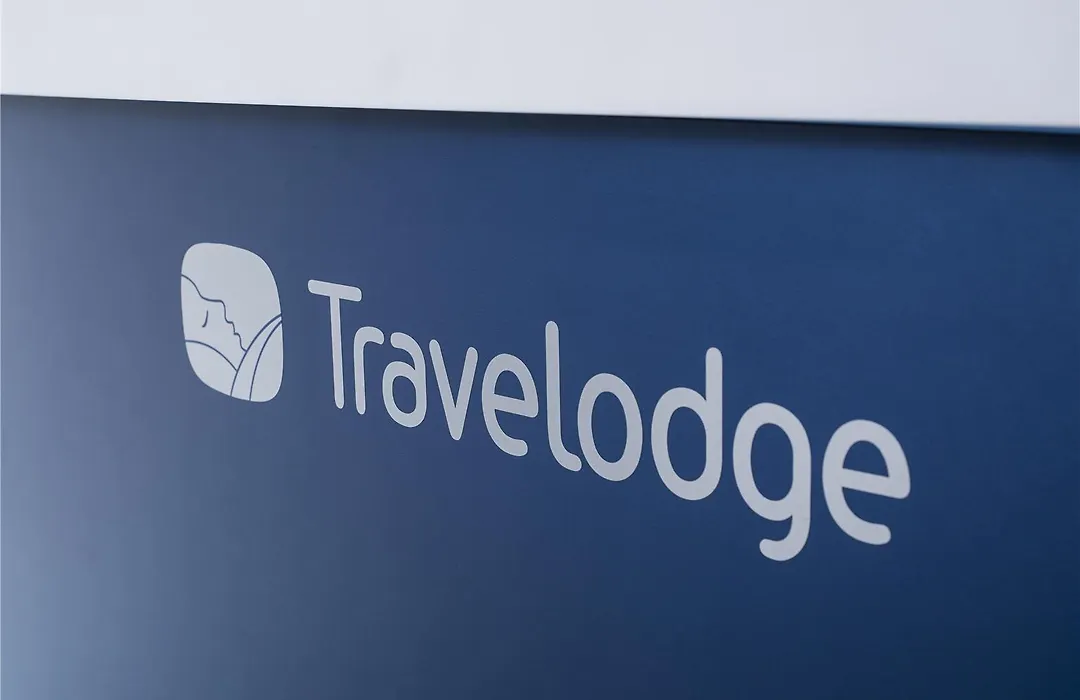 Travelodge Edinburgh Central Waterloo Place-1