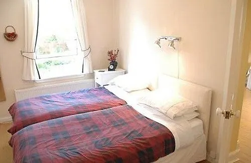 Buckstone B&B-1