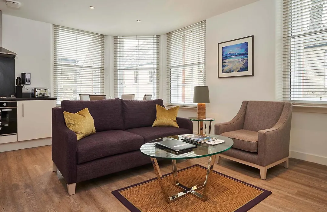 Braid Apartments By Mansley-1