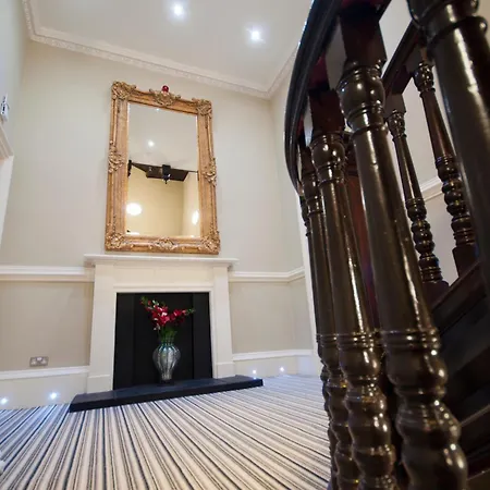 Palmerston Suites-3