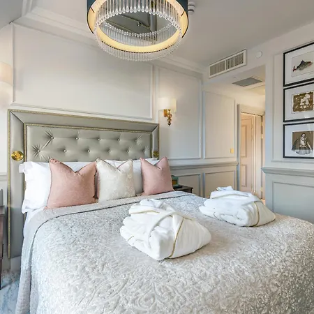 Righ Residences - George Street-2