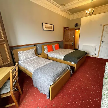 Airdenair Guest House-3
