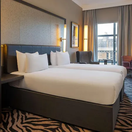 Doubletree By Hilton Edinburgh City Centre-2