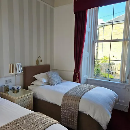 Highfield Guest House-2