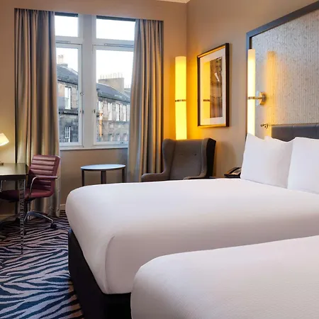 Doubletree By Hilton Edinburgh City Centre-2