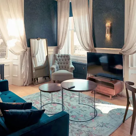 89 The Merchants- Chic Aparthotel By The House Of Danu-3