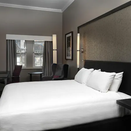 Doubletree By Hilton Edinburgh City Centre-3