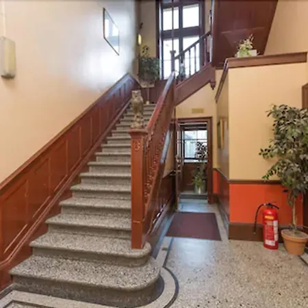 Pillars House-3