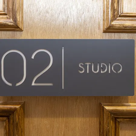 Mono Suites New Town-2