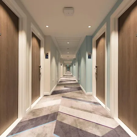 Hampton By Hilton Edinburgh West End-3