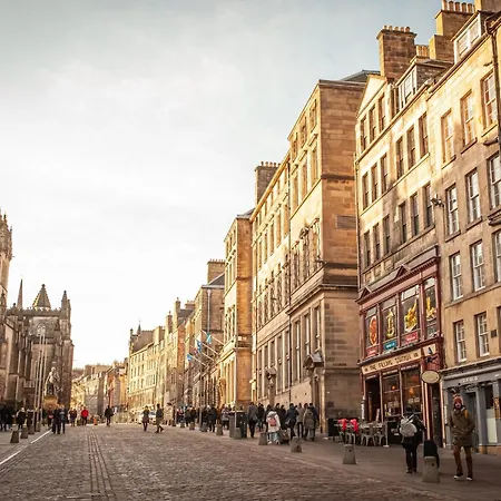 Holiday Inn Express Edinburgh - Royal Mile By Ihg-2