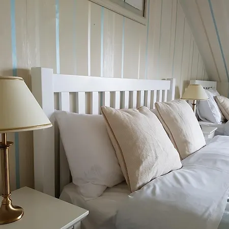 Ashgrove House-2