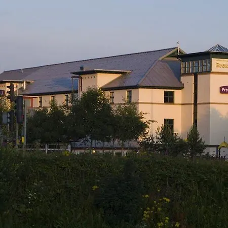 Premier Inn Edinburgh-3