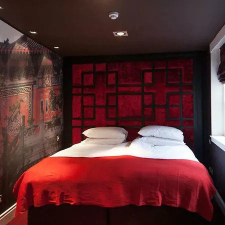 City Retreat Edinburgh Aparthotels-2