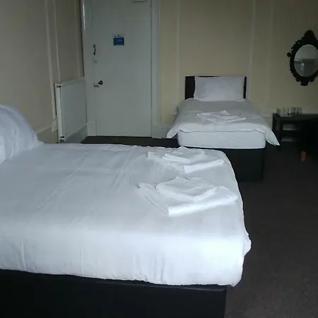 Mayfair Guest House-2