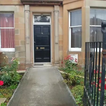 Mayfair Guest House-3