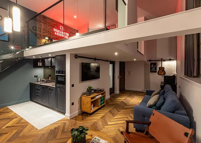 Hotels in EdinburghBrewdog Doghouse