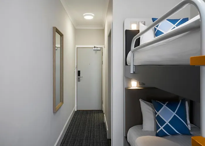 Hotels in EdinburghFour Points Flex By Sheraton