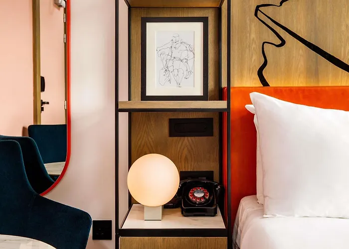 Hotel Ibis Styles Edinburgh St Andrew Square