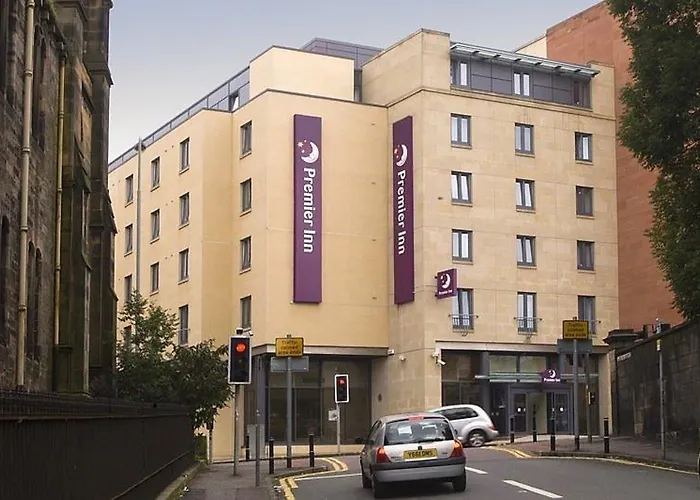 Premier Inn Edinburgh Central